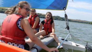 filles-sur-catamaran